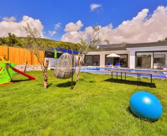 Size Özel Tatil: Çocuklu Aileler için Villa Kiralama